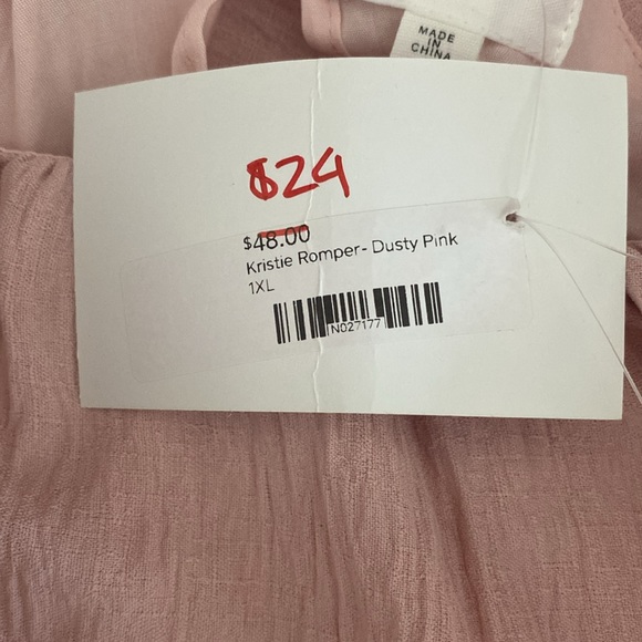 HEYSON dusty pink romper - Picture 4 of 4